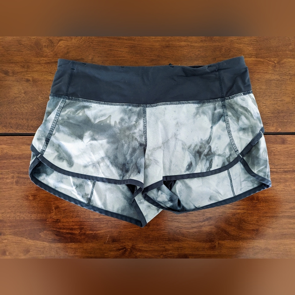 Lululemon Speed Shorts Size 4